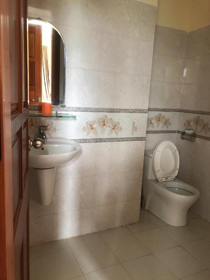 Hoang Gia Bao Hotel 崑嵩市 外观 照片